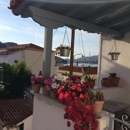 Poros Island City House Villa Exterior foto